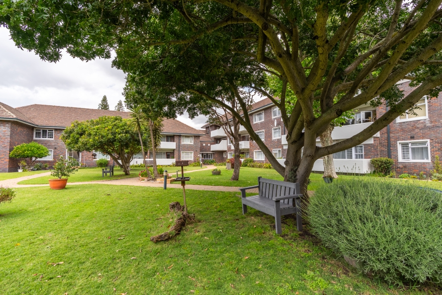 1 Bedroom Property for Sale in Pinelands Western Cape